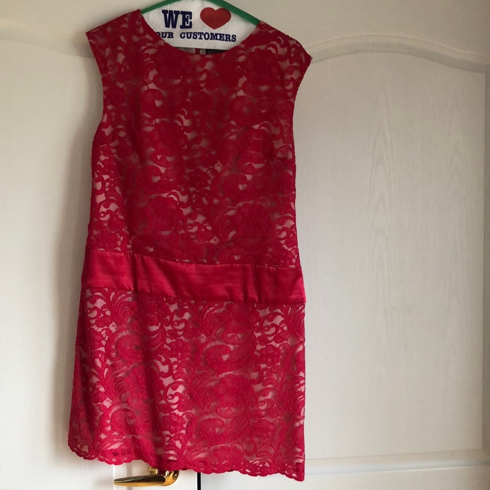 Lace dress